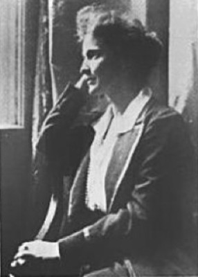 Nancy Astor, 1921. Source: Woman Citizen Corporation