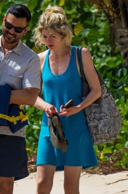 Jodie-Whittaker-in-Bikini-2017--32.jpg