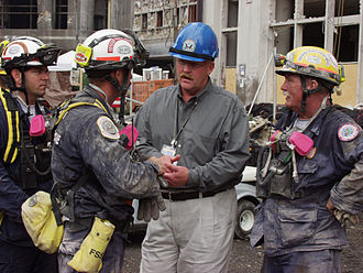 330px-FEMA_Dir_Joe_Allbaugh_at_WTC3.jpg