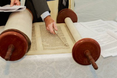 torah-scroll.jpg