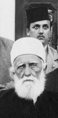 Abdu'l-Baha and Shoghi Effendi