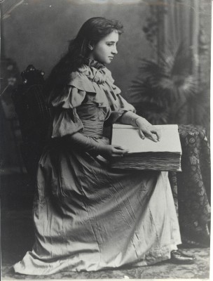 helen-keller-braille-volume-lrgjpeg-236f1a723d681c2f.jpg