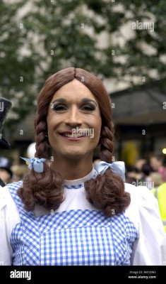 dorothy-transvestite-wizard-of-oz-vertical-float-gay-men-boys-half-AM10M3.jpg