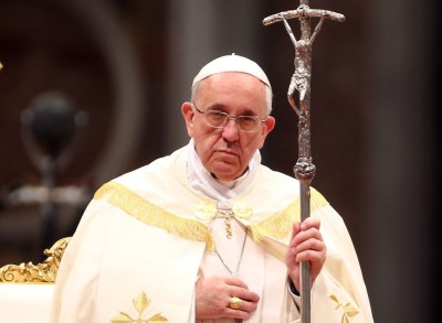 francis-standing-with-broken-cross-ferula.jpg