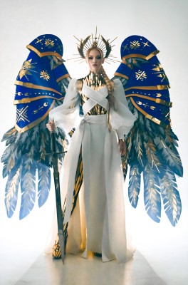 Ukraine, National Costume 2-ae95ac4881.jpg