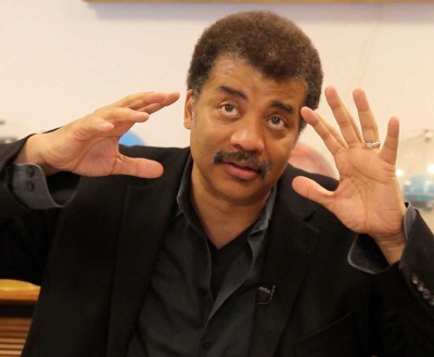 neil-degrasse-tyson-was-not-impressed-with-gravity-and-is-going-ballistic-about-it-on-twitter.jpg