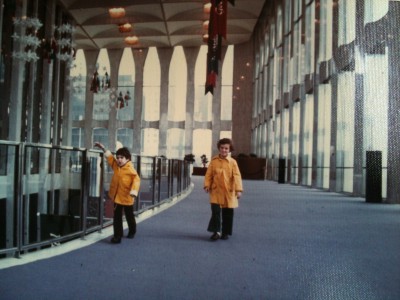 Inside the World Trade Center (Christmas, 1975).jpg