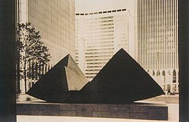 WTC_Plaza_Sculpture.jpg