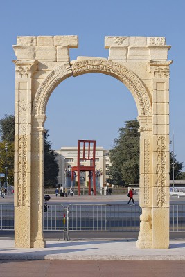 Arc_de_Triomphe_de_Palmyre,_Genève_2019.jpg