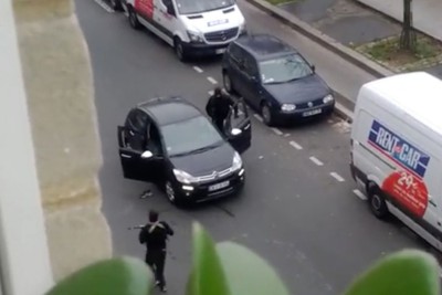 Charlie-hebdo-policeman-shooting-main3.jpg